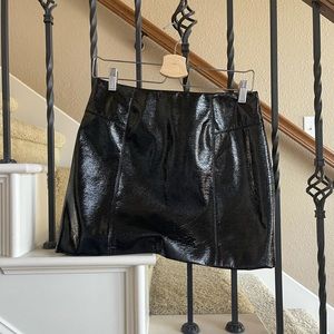 H&M black faux leather skirt